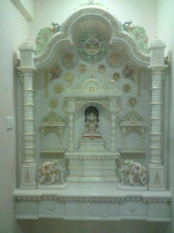 Furnished Amenities in 2 BHK Independent House at Mohabbewala – for Sale