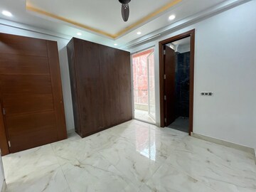 Bedroom in 3 BHK Builder Floor at Chattarpur – for Sale