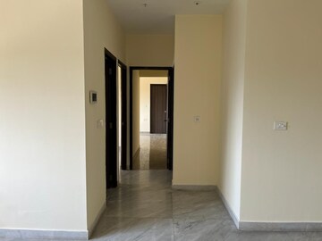Room in 2 BHK Apartment at Lodha Luxuria Priva, Majiwada – for Sale