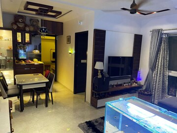 Master Bedroom in 2 BHK Apartment at Lodha Amara, Kolshet Road – for Sale