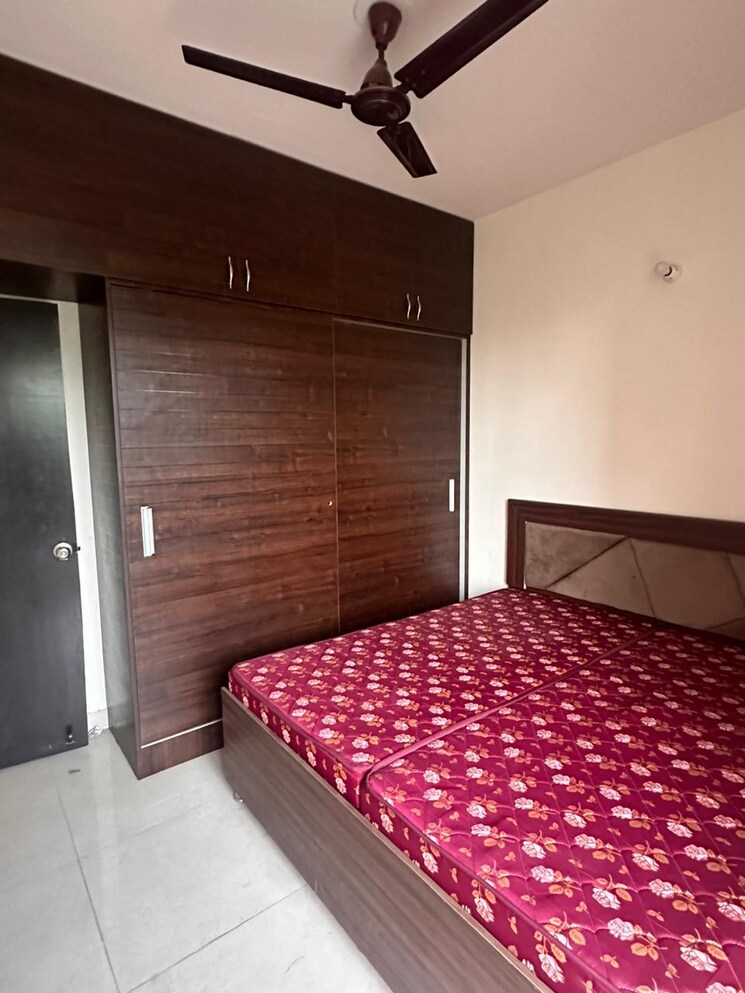 Bedroom, signature-the-serenas 2.5 Bedroom 645 Sq.Ft. Apartment In Sohna Sector 36 Gurgaon 7376749
