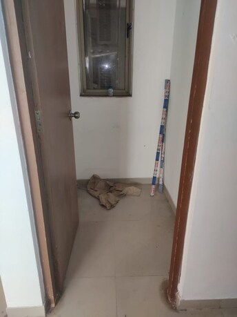 रेसिडेन्शियल फ्लॅट वर्ग फुट फॉर रीसेल इन दोंबिवली ईस्ट ठाणे  7377064