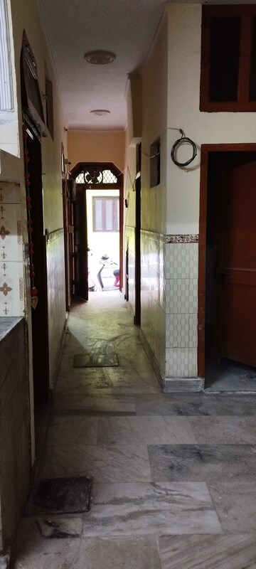 Building Lobby in 2 BHK Builder Floor at Shastri Nagar – for Sale