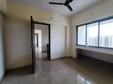 Room in 2 BHK Apartment at Ekta Parksville Phase 2, Virar West – for Sale