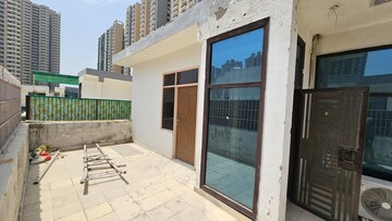 3 BHK Villa – Exterior View View at Panchsheel Greens II, Sector 16 Greater Noida - for Sale