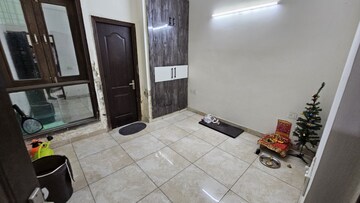 Bathroom in 3 BHK Villa at Panchsheel Greens II, Sector 16 Greater Noida – for Sale