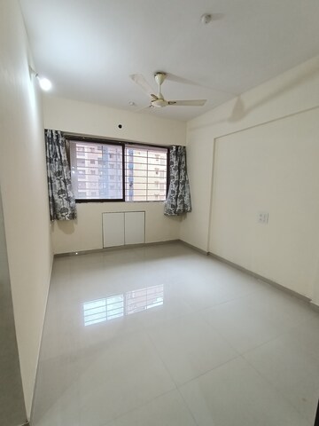 Room in 1 BHK Apartment at Sri Dutt s Garden Avenue-K, Virar West – for Sale