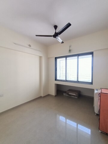 Room in 2 BHK Apartment at Ekta Parksville Phase 2, Virar West – for Sale
