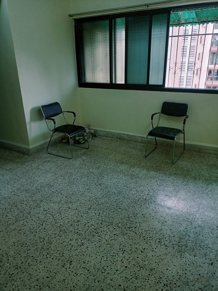 Living Room, suresh-park 1 Bedroom 650 Sq.Ft. Apartment In Unnathi Gardens Thane 7378092