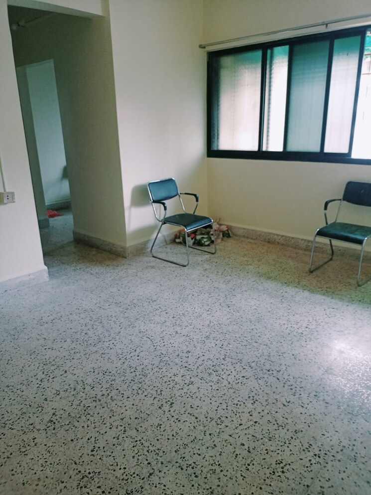 Living Room, suresh-park 1 Bedroom 650 Sq.Ft. Apartment In Unnathi Gardens Thane 7378092