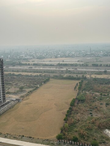 Swimming Pool in 2.5 BHK Apartment at Eros Sampoornam III, Sector 2 Greater Noida – for Sale