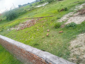  Plot – Exterior View View at Daulatganj - for Sale