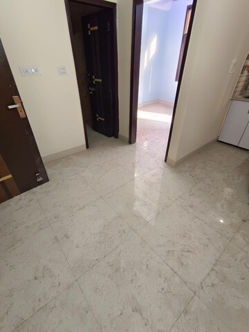 Room in 4 BHK Villa at Panchsheel Greens II, Sector 16 Greater Noida – for Sale