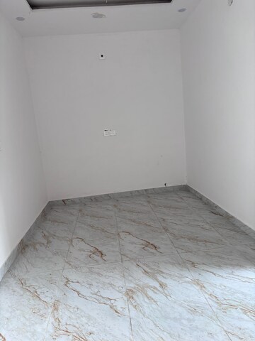 Room in 3 BHK Independent House at Sector 12 – for Sale