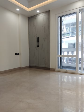 Kitchen in 3 BHK Builder Floor at East Of Kailash – for Sale