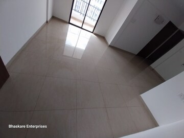 Room in 1 BHK Apartment at Kolte Ivy Estate, Wagholi – for Sale