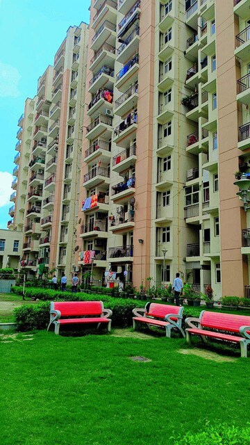 2 BHK Apartment – Exterior View View at KLJ Platinum Heights, Sector 77 - for Sale