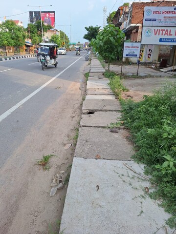  Land For Sale in Raebareli Road