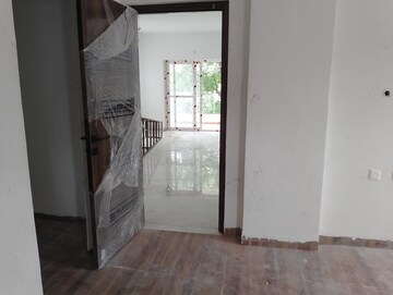 Room in 4 BHK Villa at Kollur – for Sale