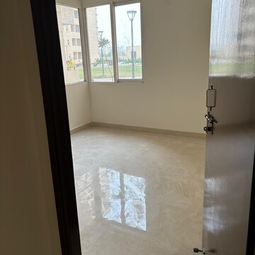 Room in 2 BHK Apartment at Signature Orchard Avenue 2, Hayatpur – for Sale