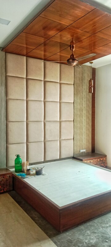 Room in 5 BHK Independent House at Vaishali Nagar – for Sale