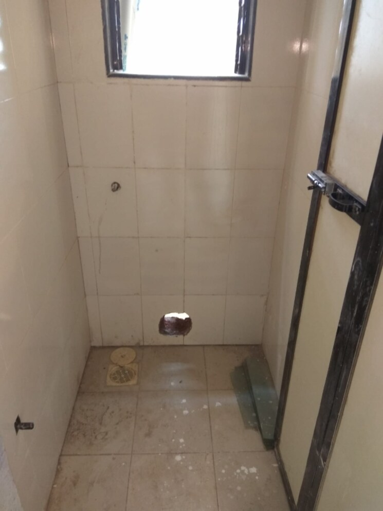 Bathroom, tista-impex-arpit-apartment 1 Bedroom 380 Sq.Ft. Apartment In Andheri East Mumbai 7379547