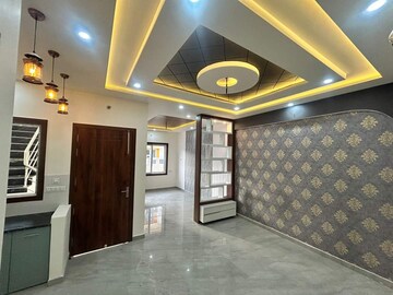 Room in 3 BHK Independent House at Gomti Nagar – for Sale