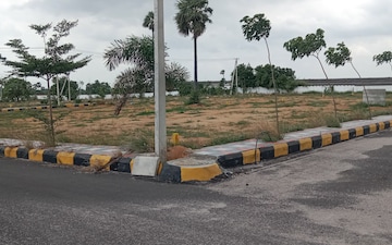 Plot For Sale in Mallampet