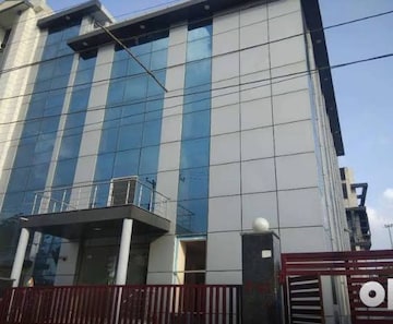 Commercial Office Space 25000 Sq.Ft. For Resale in Sector 63 Noida  7379667