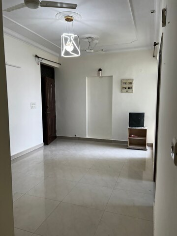 Room in 3 BHK Builder Floor at Palam Vyapar Kendra, Sector 2 – for Sale