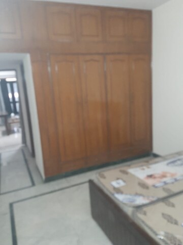 Bedroom in 3 BHK Builder Floor at Palam Vyapar Kendra, Sector 2 – for Sale