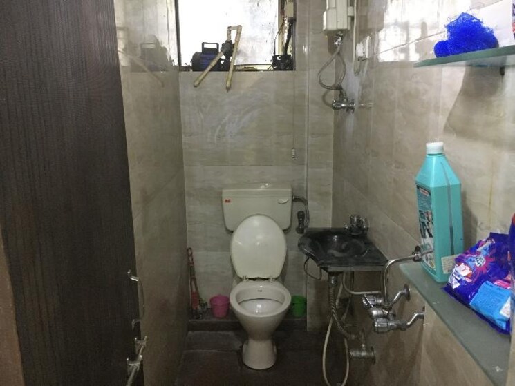 Bathroom, chandralok-apartment-b-wing 1 Bedroom 400 Sq.Ft. Apartment In Malabar Hill Mumbai 7380192