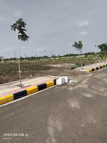 Plot For Sale in Peddapur