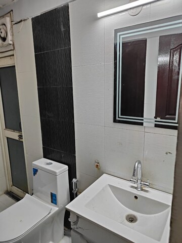 Bathroom in 4 BHK Apartment at Saviour Greenisle, Sain Vihar – for Sale