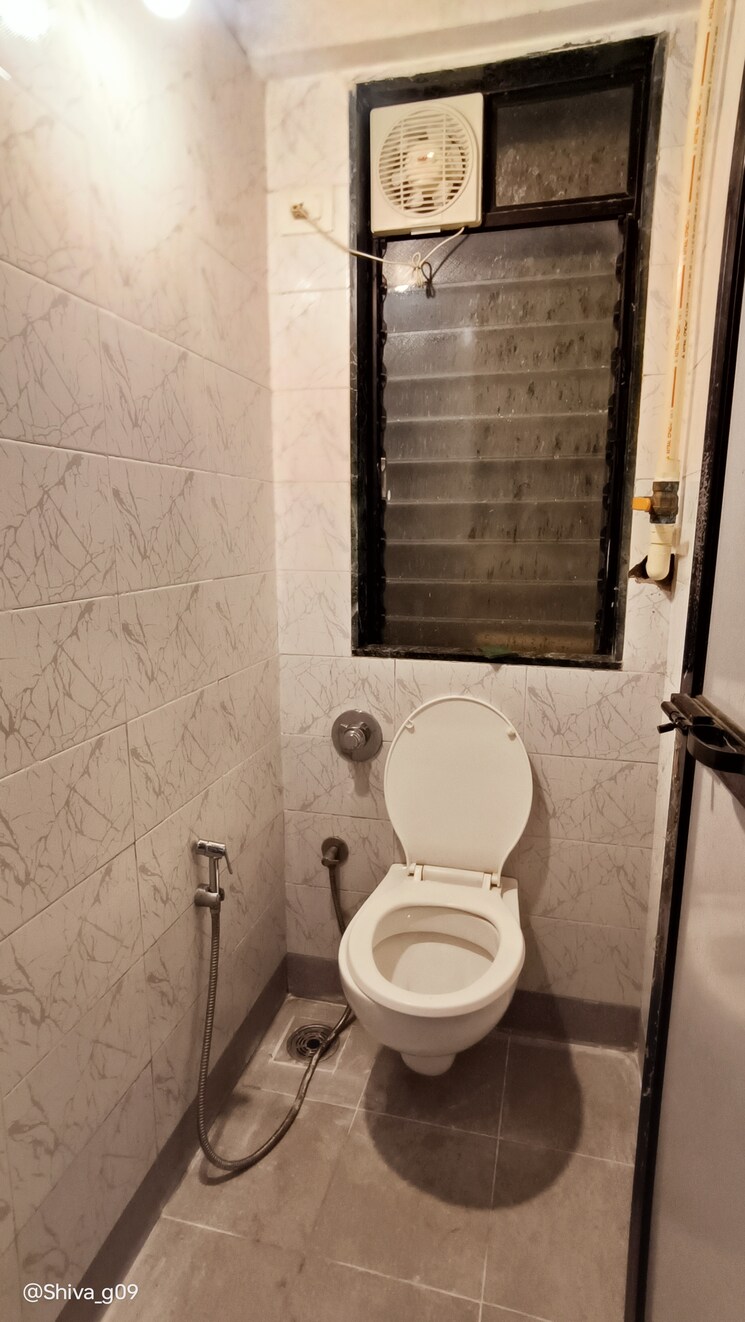 Bathroom, komal-tower 1 Bedroom 400 Sq.Ft. Apartment In Agripada Mumbai 7380962