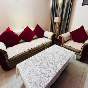 Living Room in 2 BHK Builder Floor at Vaishali Sector 5 – for Sale