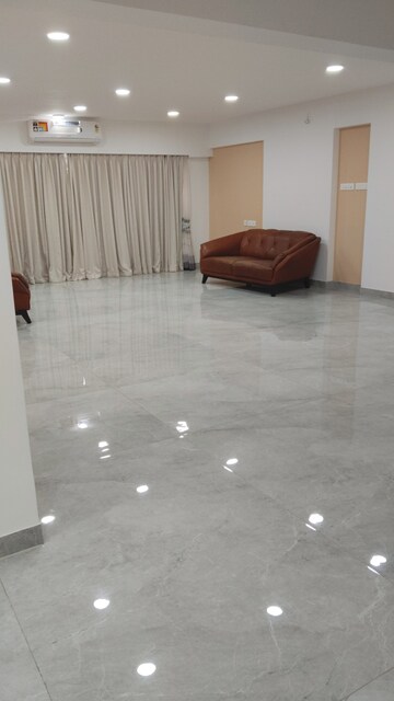 Master Bedroom in 4 BHK Apartment at Vile Parle East – for Sale