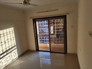 Room in 2 BHK Apartment at Regency Estate, Dombivli East – for Sale