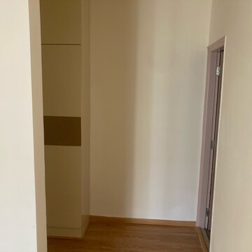 Room in 6 BHK Villa at Experion Windchants, New Palam Vihar Phase 2 – for Sale