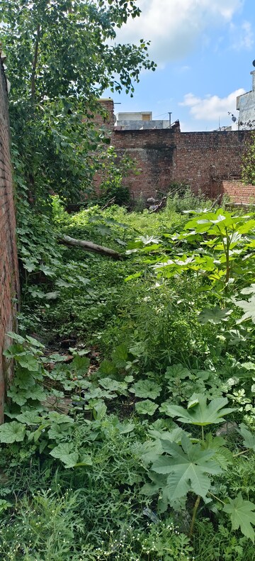  Plot – Garden View at Gomti Nagar - for Sale