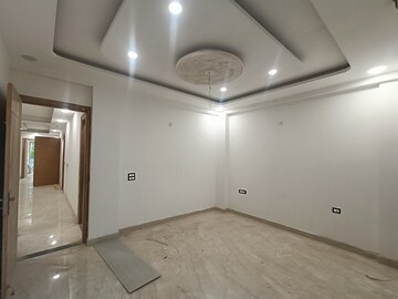 Bedroom in 4 BHK Builder Floor at Green Fields Colony – for Sale