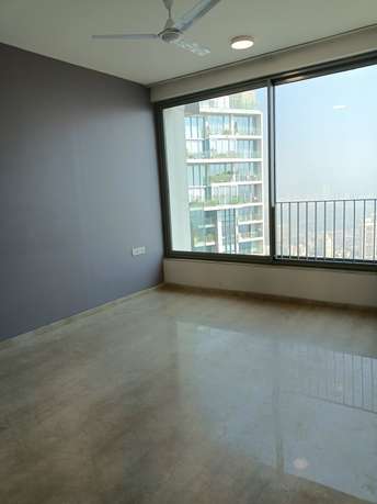 4 BHK Apartment For Resale in Oberoi Realty Esquire Goregaon East Mumbai  7383599