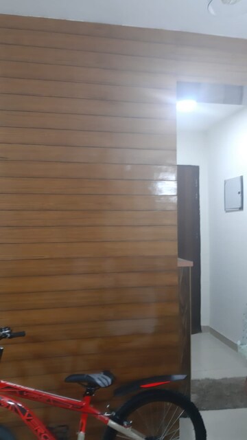 Room in 3.5 BHK Apartment at Strategic Royal Court, Sector 16 Greater Noida – for Sale