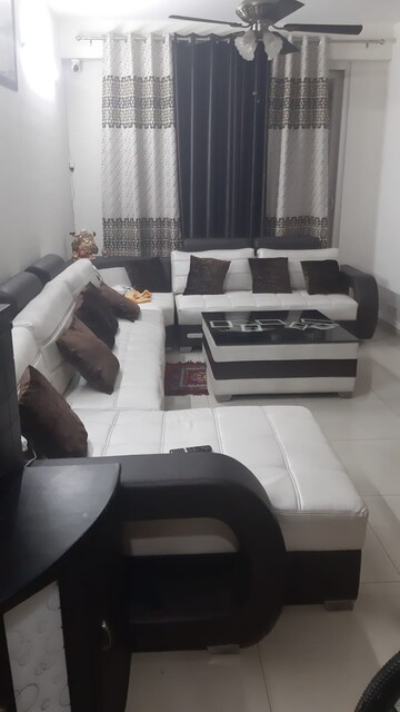 Living Room in 3.5 BHK Apartment at Strategic Royal Court, Sector 16 Greater Noida – for Sale