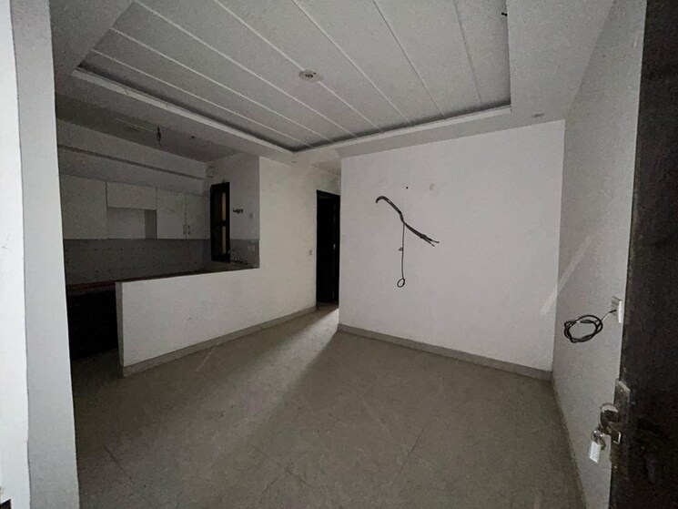 Room, sector 12 2 Bedroom 650 Sq.Ft. Builder Floor In Sector 12 Gurgaon 7383860