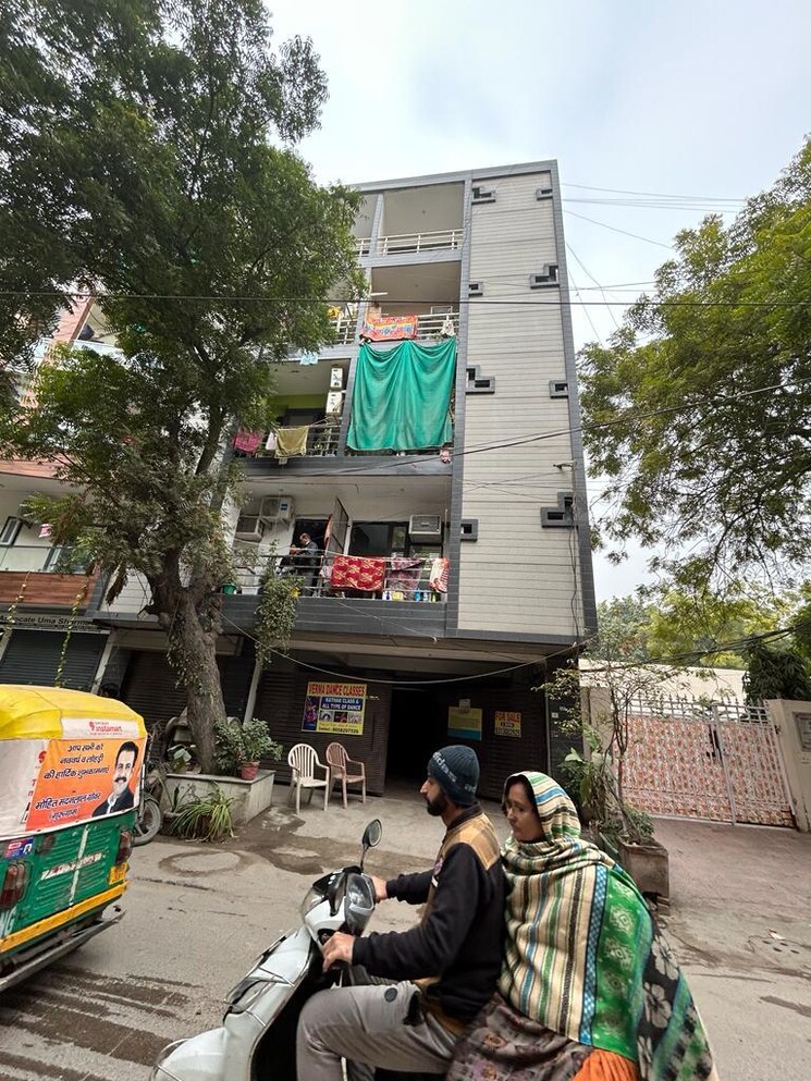 Exterior View, sector 12 2 Bedroom 650 Sq.Ft. Builder Floor In Sector 12 Gurgaon 7383860