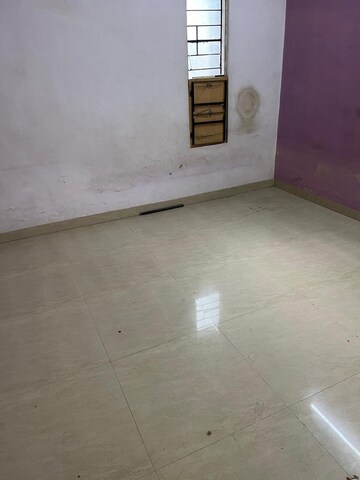 Bedroom in 3 BHK Apartment at Salisbury Park – for Rent