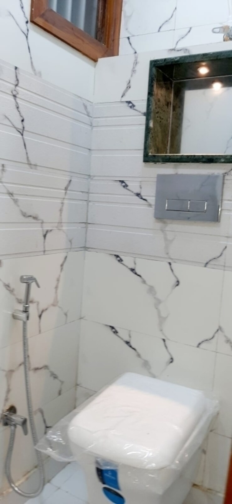 Bathroom, dwarka mor 1 Bedroom 450 Sq.Ft. Builder Floor In Dwarka Mor Delhi 7384279