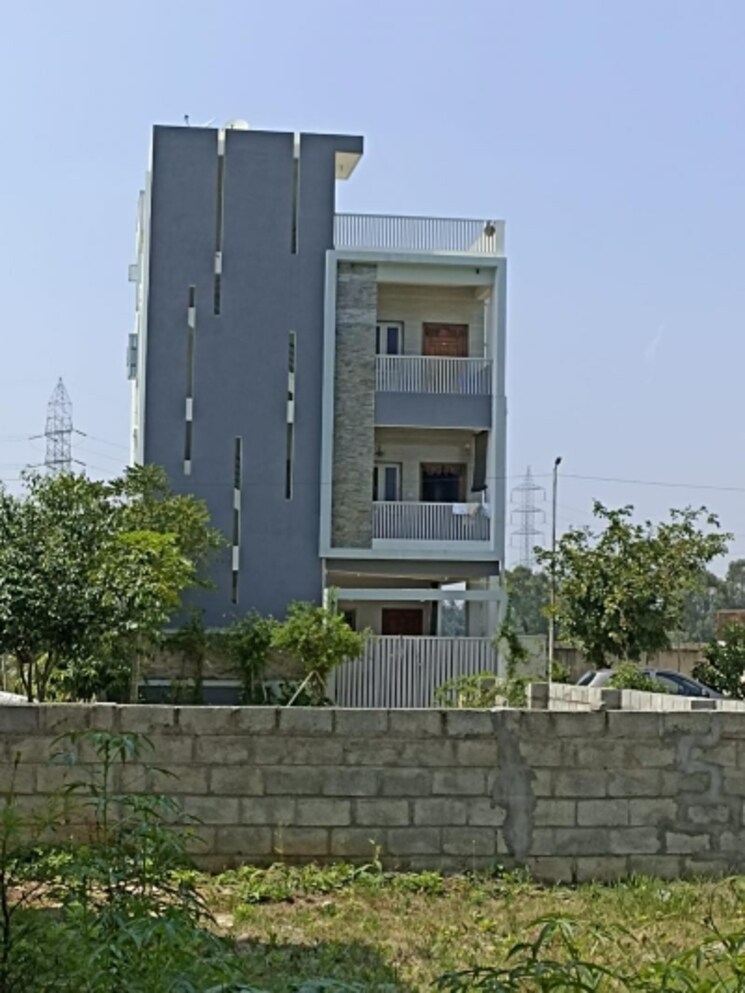 Listing Cover Image
