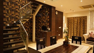 5 BHK Builder Floor – Exterior View View at Sector 10 - for Sale